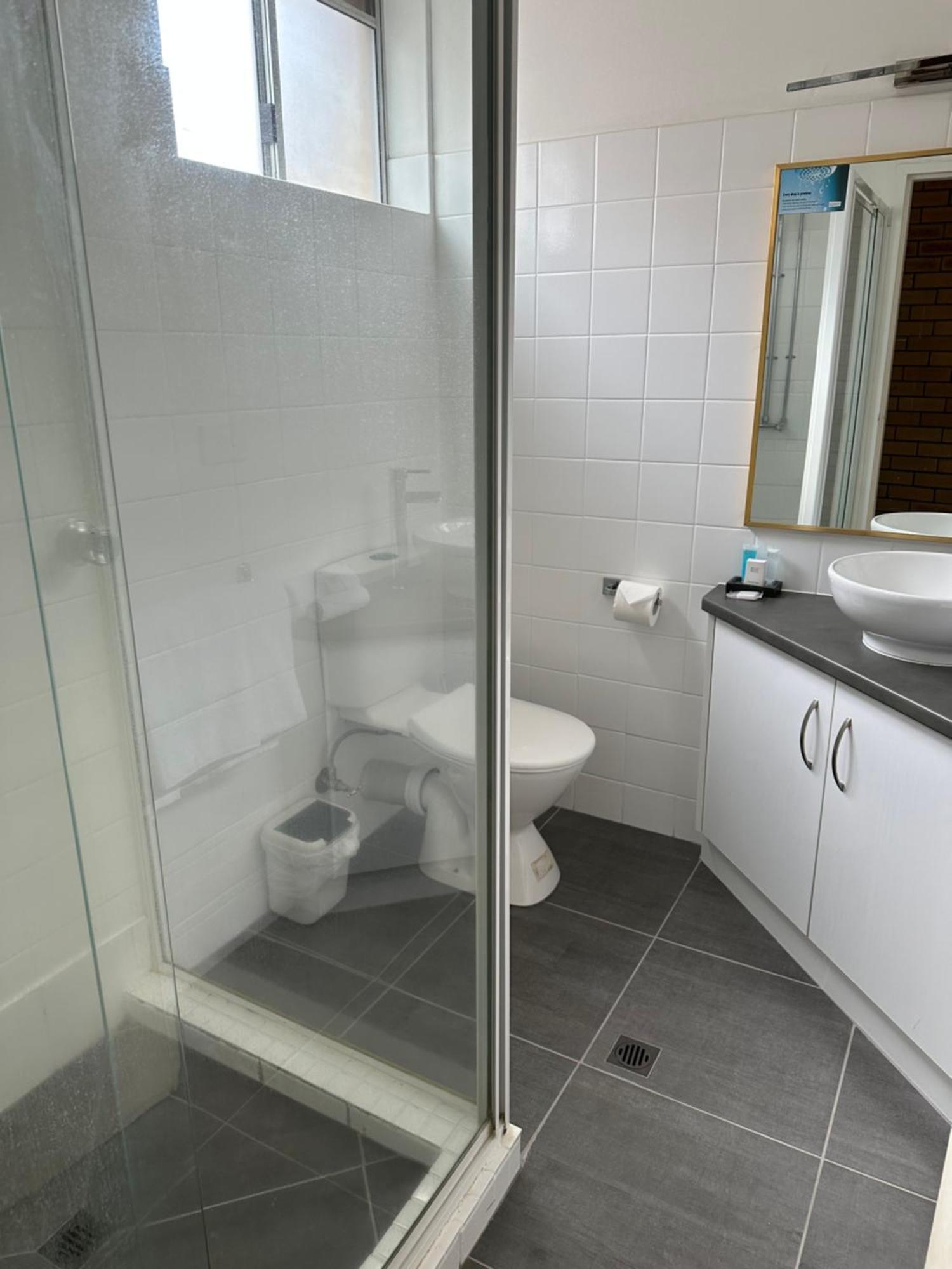 טוומבה Blue Violet Motor Inn מראה חיצוני תמונה